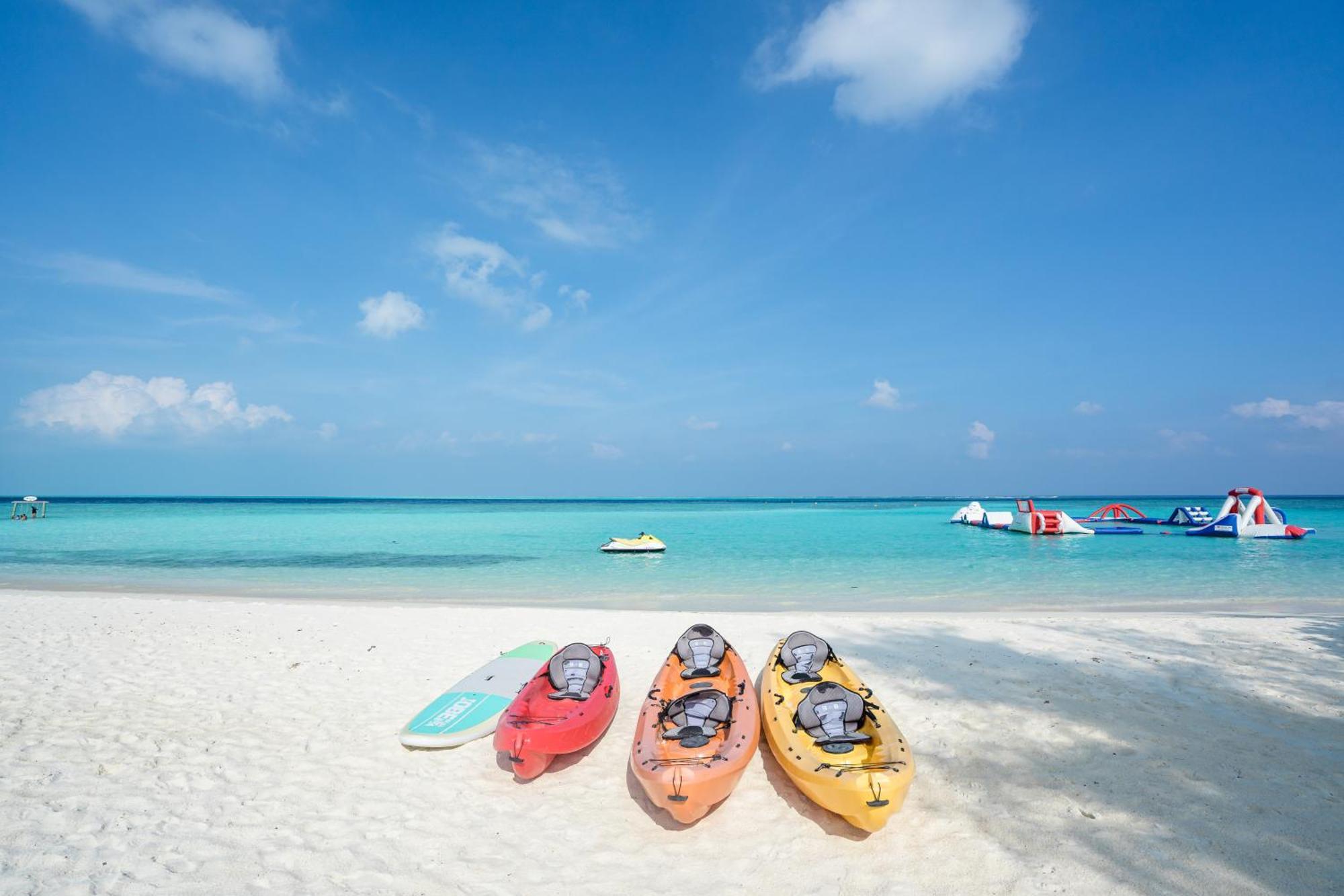 Ayala Oceanview Maldives Hotel Gulhi Exterior photo