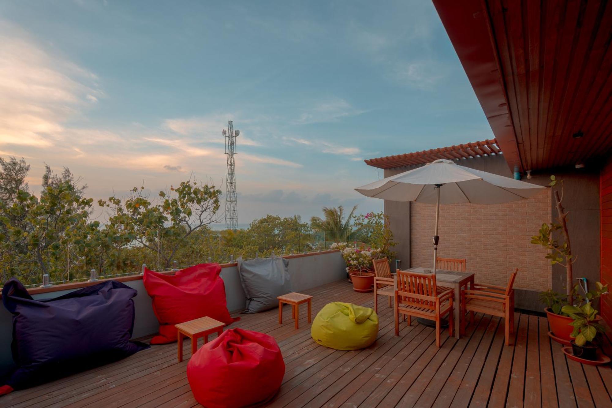 Ayala Oceanview Maldives Hotel Gulhi Exterior photo